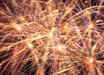 Feuerwerke und Lasershows in Hamburg